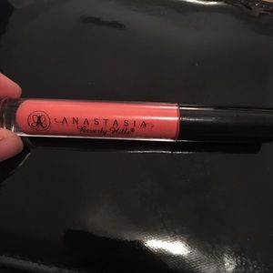 Anastasia lip gloss!